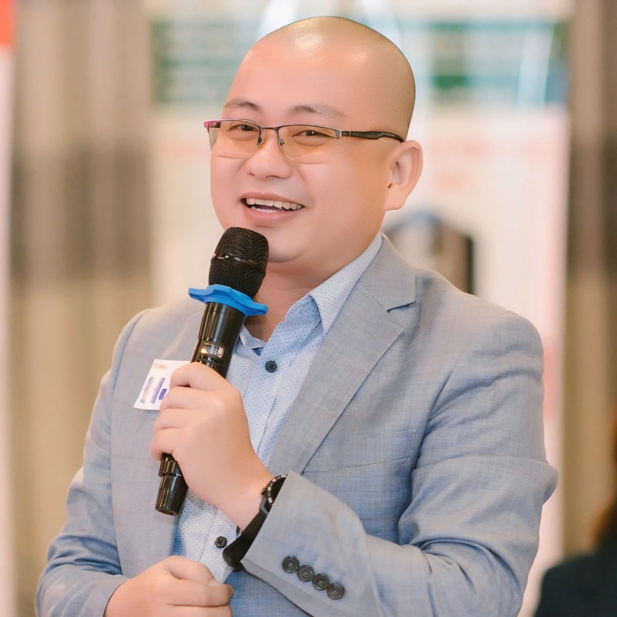 Ông Lê Ngọc Huân